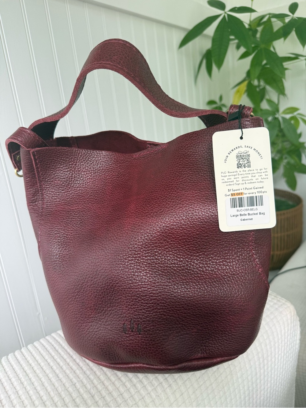 Portland Leather Goods Large Belle Women's Bucket Bag in Cabernet *new w/tags*